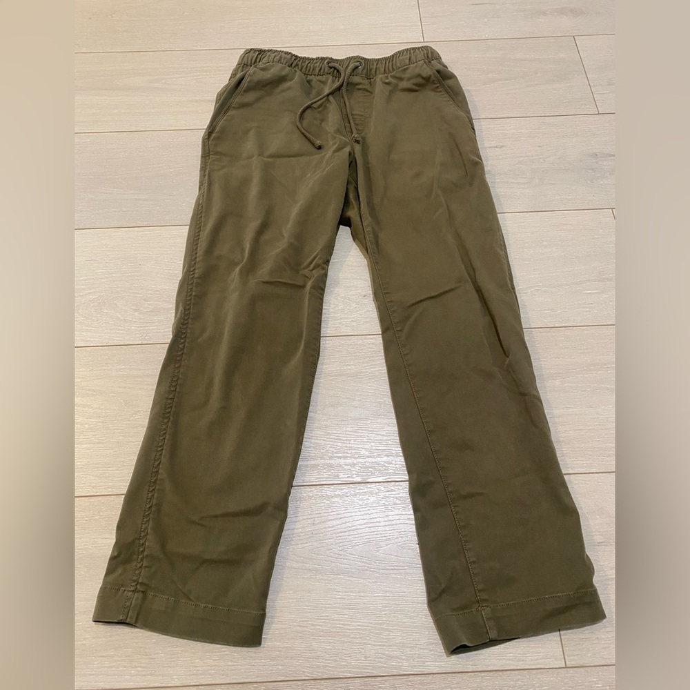 L.L. Bean capris